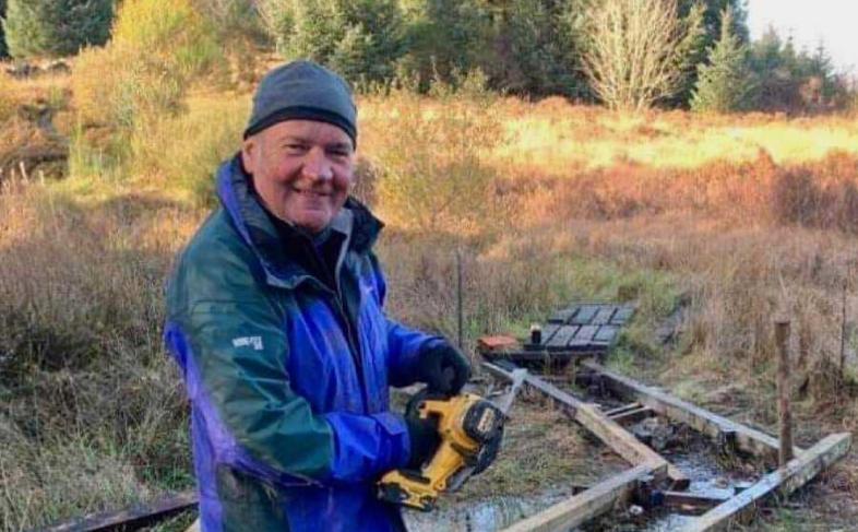 Volunteer, Eddie