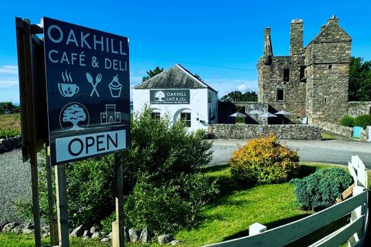 OakHill Cafe and Deli